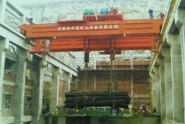 300、75t通用橋式起重機